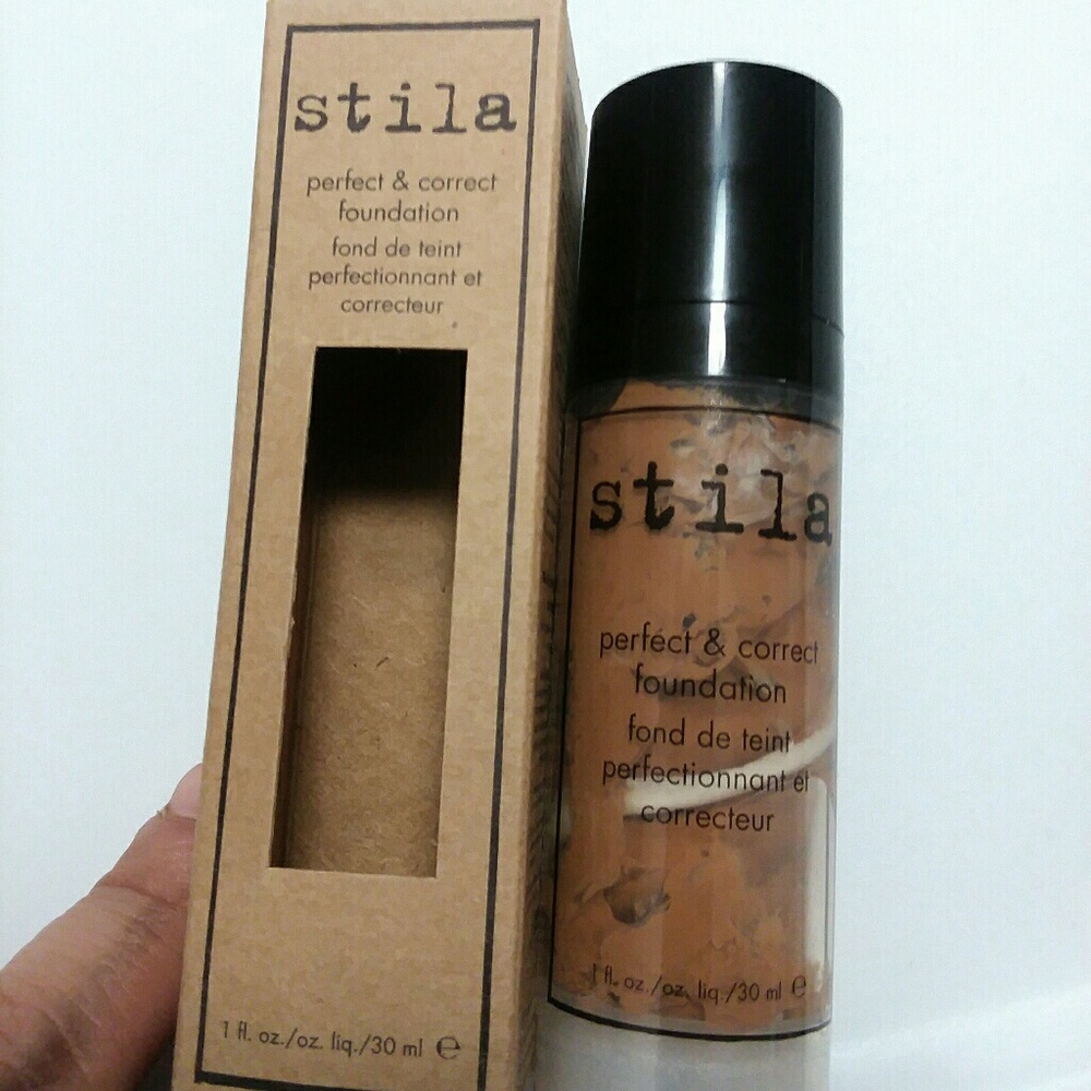 Stila Perfect & Correct Foundation in WARM *Rare*